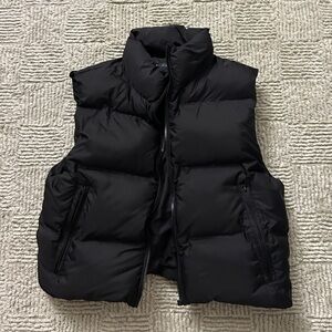 NWOT Zara Black Puffer Vest